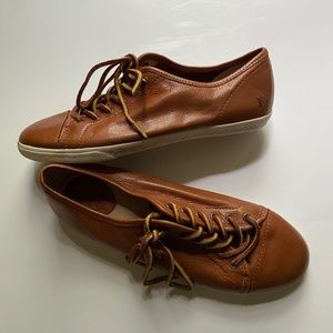 FRYE Chambers Low Sneaker Cognac Brown Leather Lace Up Shoe Sneaker Size 9M